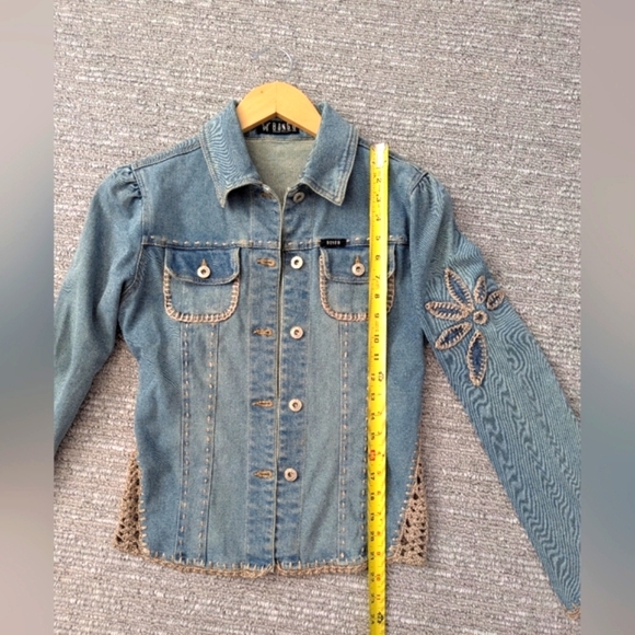 Vintage Bongo Womens (Small/3) Denim/Jean Jacket With Cream Crochet/Stitching - Picture 13 of 16